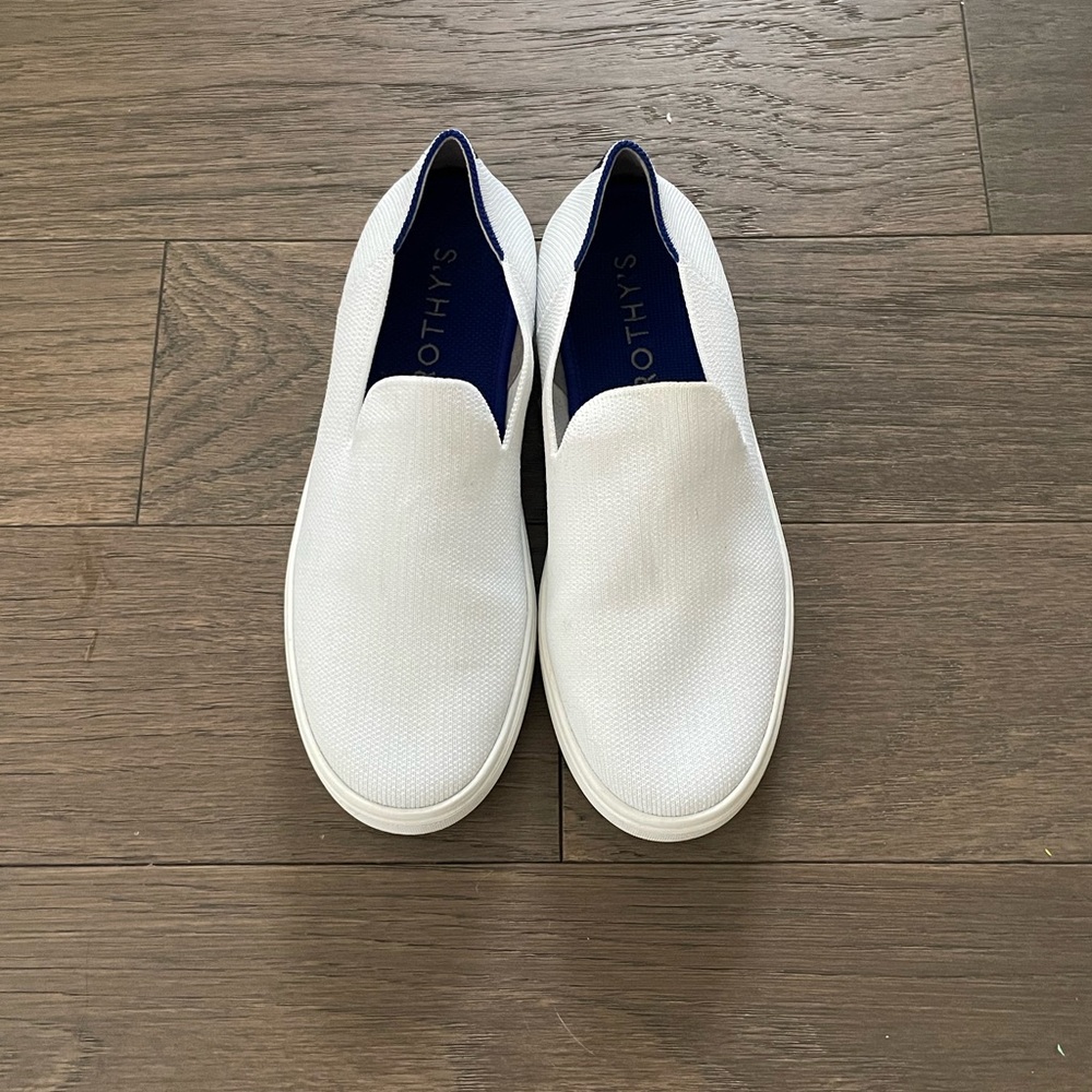 White Rothy’s Slide On Sneaker Size 7.5